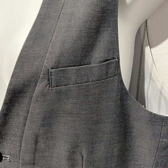 Guess Unisex Charcoal Grey Lined Button Closure Vest Size XS - Picture 4 of 14